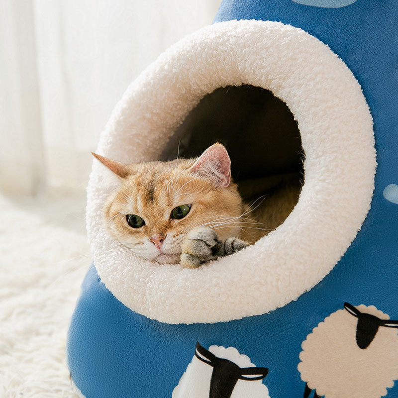 Triangle pet condo house with cushion
